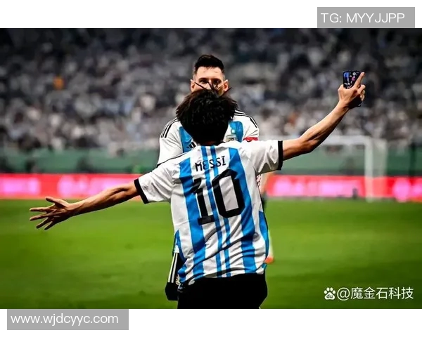 当年风靡全国的足球球星广告背后隐藏的时代记忆与商业传奇